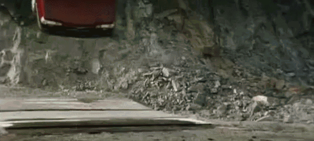 volvo-850-crash-test-going-off-a-cliff-looks-mesmerizing-04